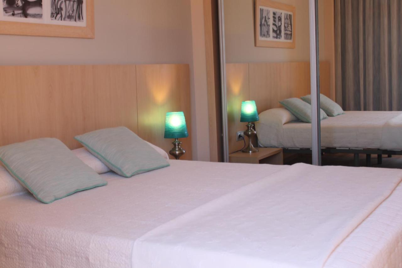 Advise Hotels Reina Вера Экстерьер фото