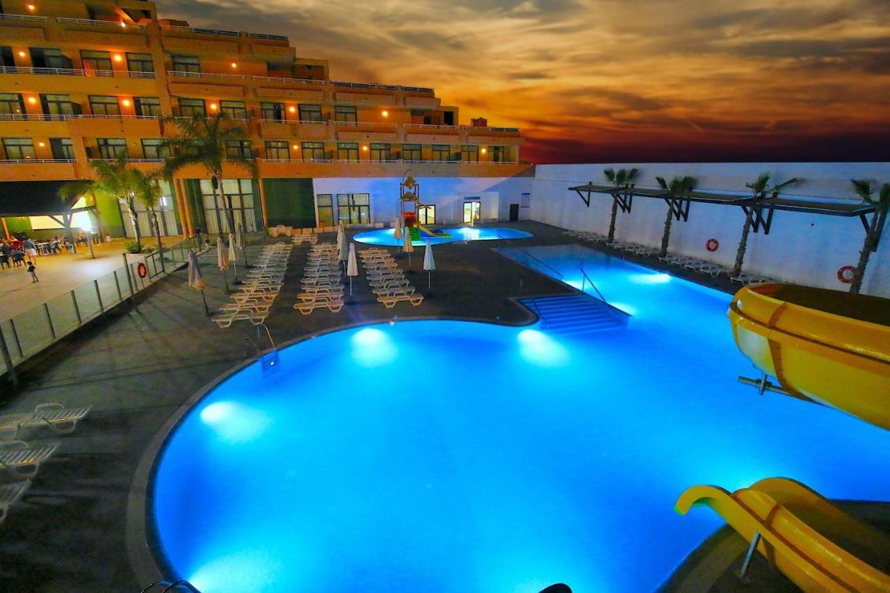 Advise Hotels Reina Вера Экстерьер фото