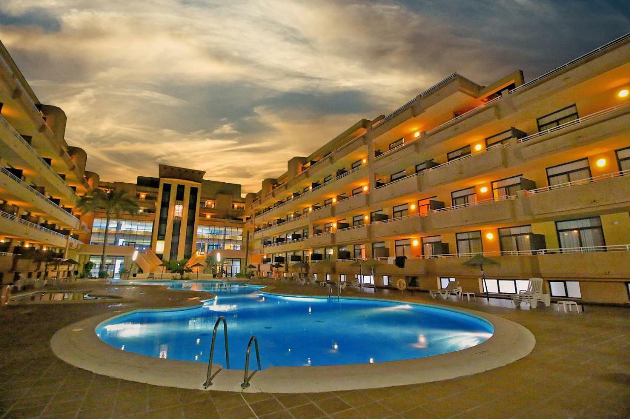 Advise Hotels Reina Вера Экстерьер фото